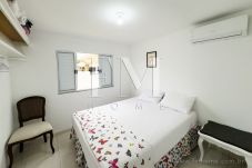 Apartamento em Florianópolis - 198